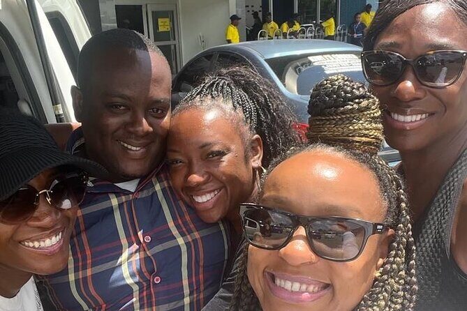 Private Airport Transfer To or From Ocean Eden Bay Resort - Who Should Consider This Service?