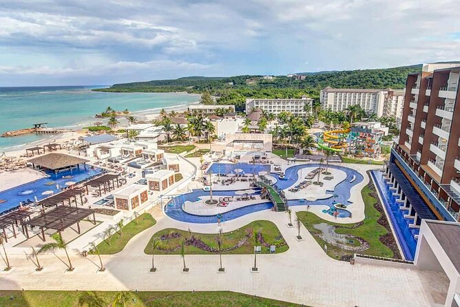 Private Airport Transfers to Royalton Blue Waters and White Sand - Pricing and Booking