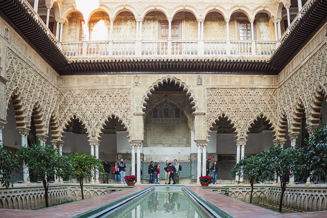 Private Alcazar, Giralda and Cathedral of Seville Tour - Tour Inclusions