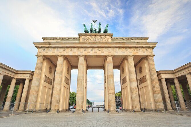 Private All-in-One Berlin Shore Excursion from Warnemünde Port - The Itinerary: What to Expect from This Berlin Day Trip