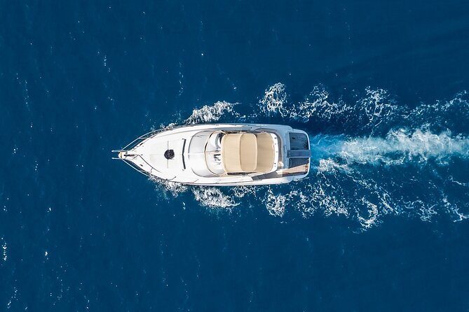 Private All Included Yacht Tour in Santorini - The Sum Up
