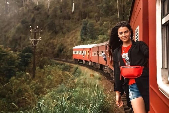 Private All Inclusive Day Tour to Kandy from Colombo and Negombo - Frequently Asked Questions