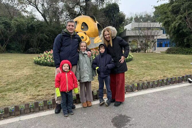 Private All-Inclusive Half-Day Tour to Chengdu Panda Base - Good To Know