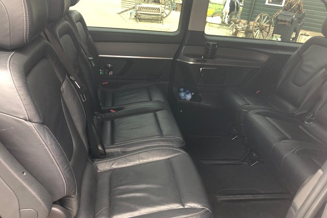 Private AMS Schiphol Airport Arrival Transfer to AMSterdam City - Cancellation Policy and Customer Reviews