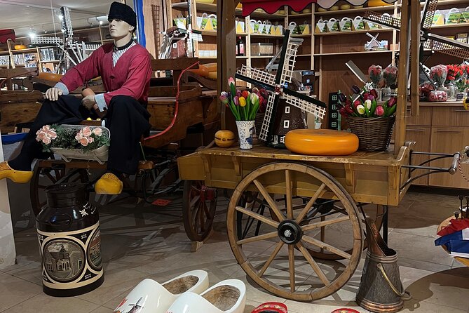 Private Amsterdam and Countryside Tour in a Comfortable Mercedes Minivan - Customer Experiences