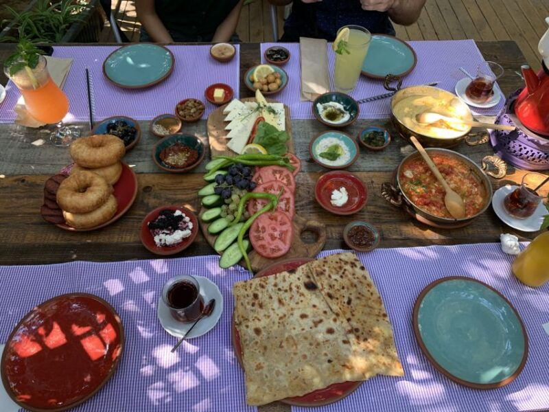 Private and Guided Istanbul Food Tour - Tastes of Istanbul - What Makes This Tour Stand Out?