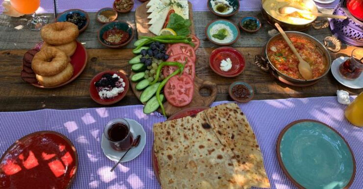 Private and Guided Istanbul Food Tour - Tastes of Istanbul - Booking and Logistics