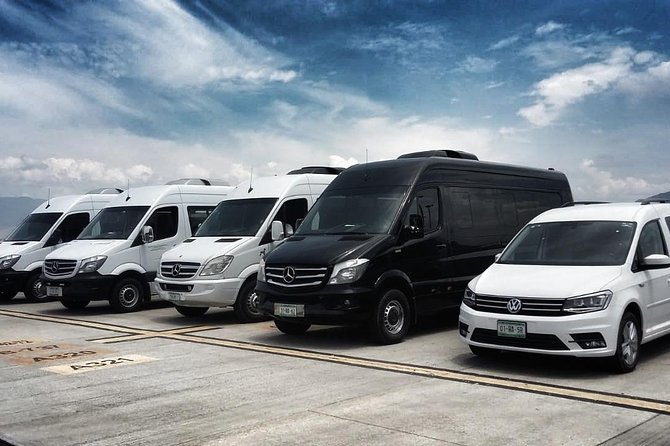 Private and Safe Transfer From the Airport to the Hotel in Oaxaca - Overview of the Service