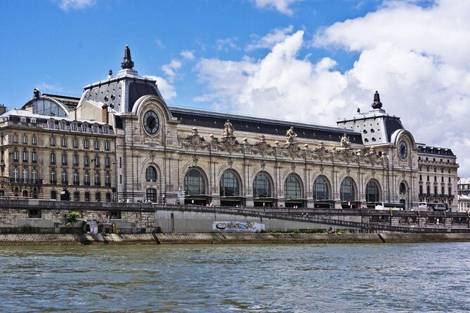 Private and Secret Tour of the 7th Arrondissement of Paris - Exquisite Art and Culture