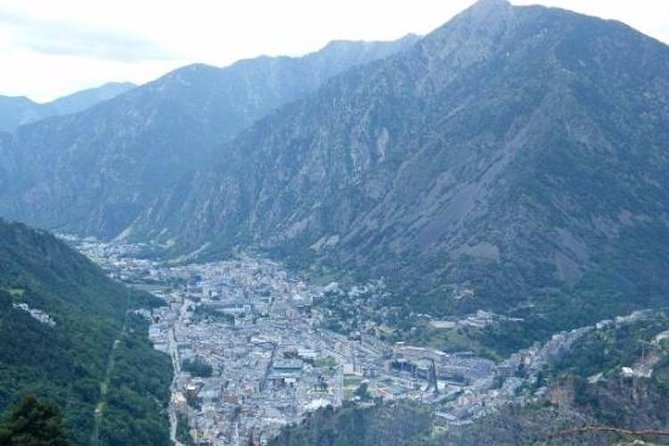 Private Andorra Tour : Sightseeing & Shopping Local Lunch - Private Andorra Day Trip
