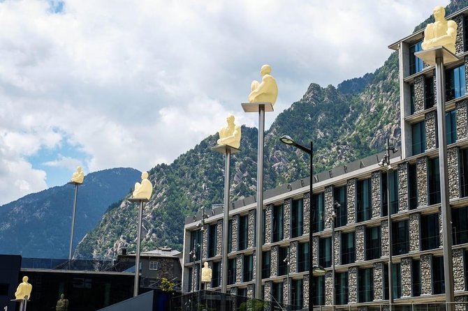 Private Andorra Tour : Sightseeing & Shopping Local Lunch - Common Questions