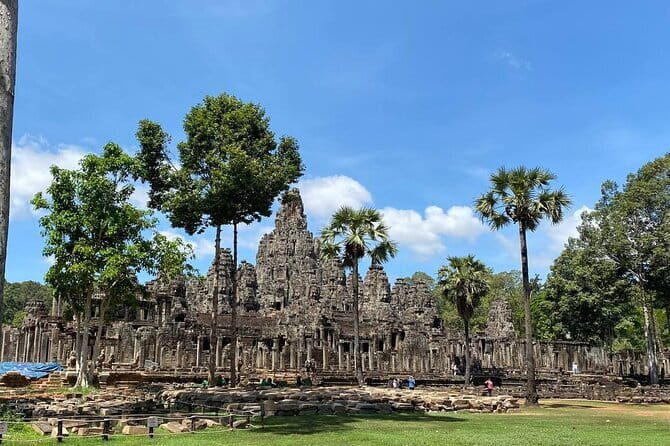 Private Angkor Wat Tour by Tuk-Tuk with English Speaking Driver - Who Should Book This Tour?