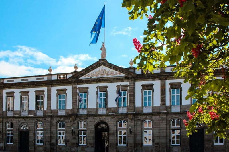 Private Angra do Heroísmo: Walking CityTour with Tasting - Good To Know