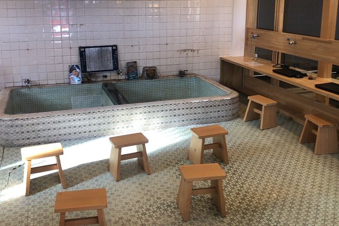 Private Aomori Handicraft Making Experience Tour - Starting Time