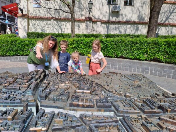Private Archaeological Zagreb Walk - Booking and Cancellation Policies