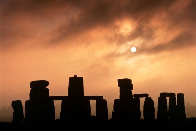 Private Archaeologist Led Stonehenge Half Day Tour From London - Meeting and Pickup