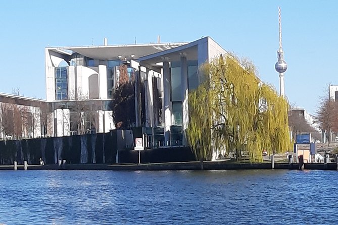 Private Architecture Tour Through New Berlin - Start Time and Cancellation Policy