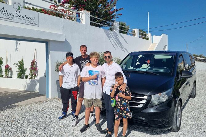 Private Arrival and Departure Luxury Transportation in Santorini - Customer Reviews and Ratings