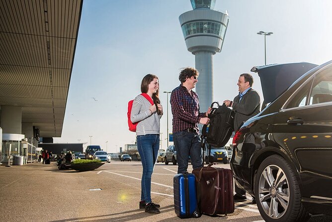 Private Arrival or Departure Transfer: Dubai Airport to Dubai Center - Background