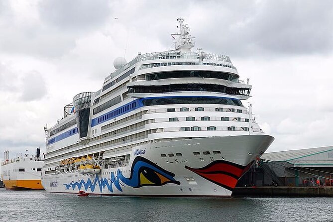 Private Arrival or Departure Transfer From/To London To/From Southampton Port - Pricing and Reservation