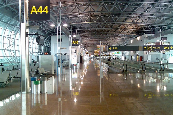 Private Arrival or Departure Transfer in Brussels From/To Airport - Overview