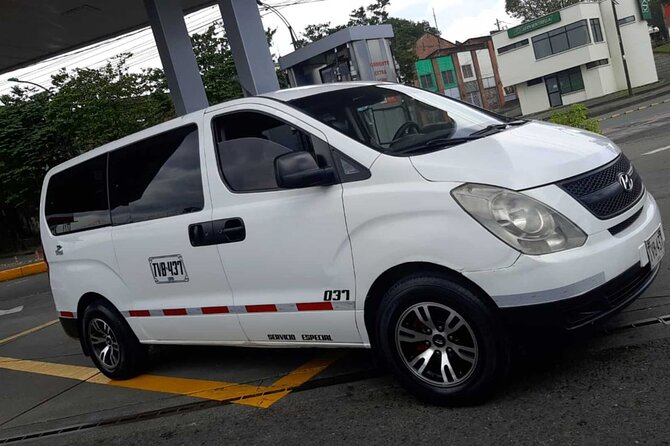 Private Arrival or Departure Transfer: Simon Bolivar Airport (One Way) - Pricing and Booking Details