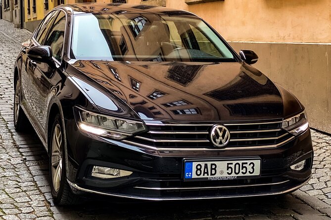 Private ARRIVAL Transfer by LIMOUSINE 3+1pax - Service Description