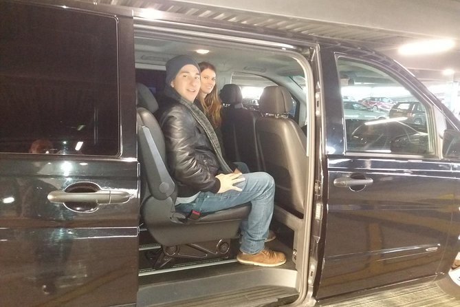 Private Arrival Transfer From Gatwick to Your Hotel - Reviews and Ratings