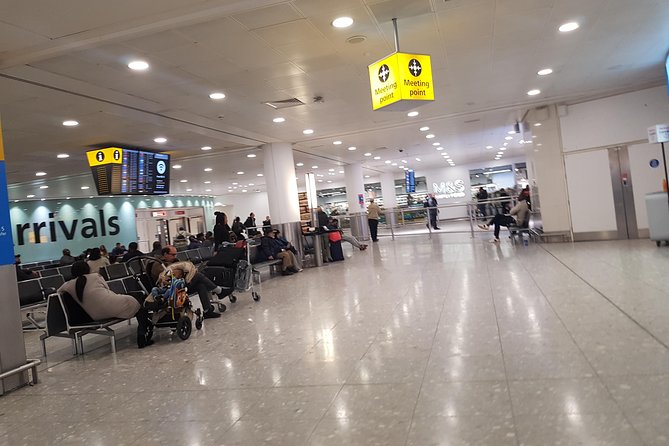 Private Arrival Transfer From Heathrow Airport to London - The Sum Up