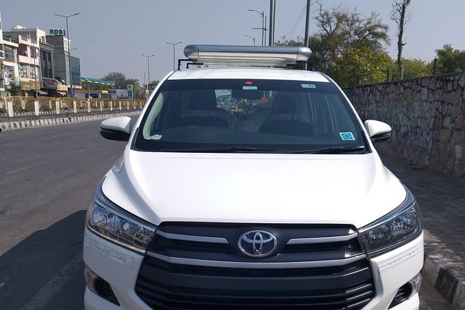 Private Arrival Transfer From New Delhi Airport to Hotel in Delhi - Professional English-speaking Driver