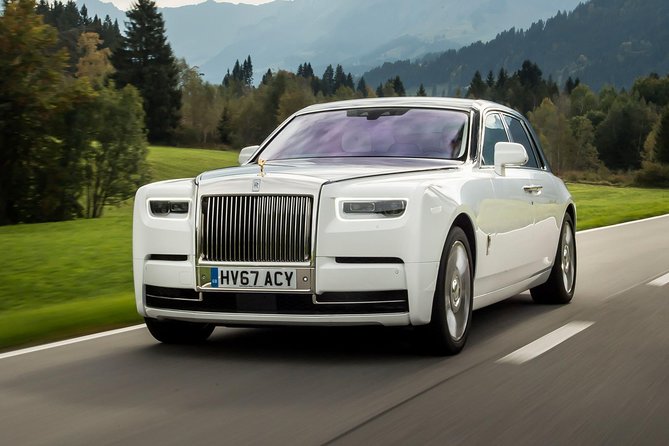 Private Arrival Transfer in a Luxury Rolls Royce From Heathrow Airport to Central London - Service Details