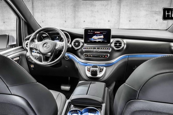 Private Arrival Transfers From Barcelona Airport to Barcelona City Center - Private Arrival Transfer Service
