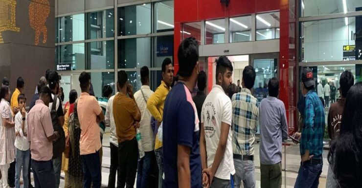 Private Arrivals From New Delhi Airport - Service Details