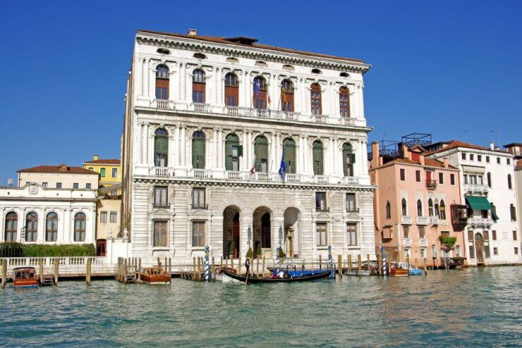 Private Art & Culture Tour in Dorsoduro and Academia, Venice - Booking Information