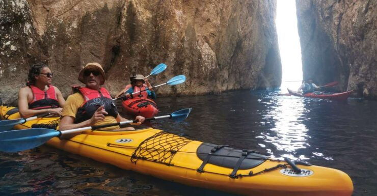 Private Athens Sea Kayak Tour - Avoiding Crowds for a Personalized Experience