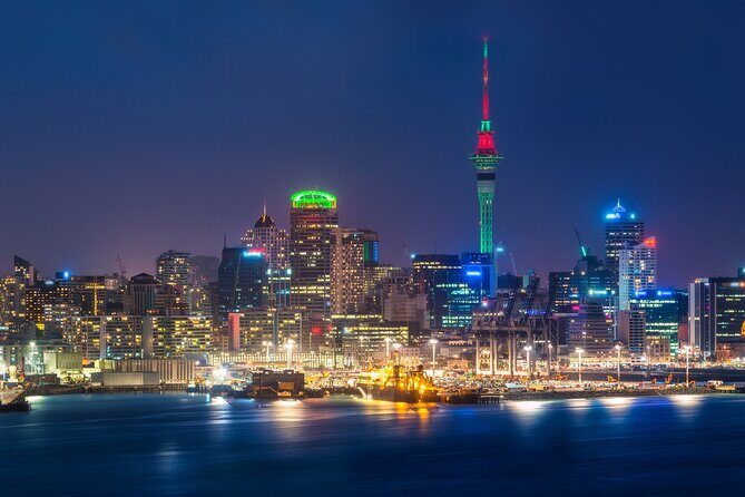 Private Auckland Sunset Tour Coastlines, Views and Golden Magic - An Intimate Look at Auckland’s Iconic Landmarks