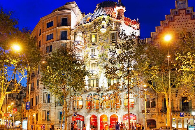 Private Audio Guided Walking Tour in Barcelona - Whats Included