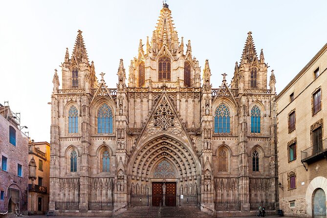 Private Audio Guided Walking Tour in Barcelona - Questions and Assistance