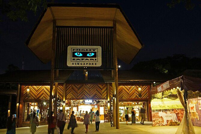 Private Audio Guided Walking Tour in Singapore - Authentic Feedback and Tips