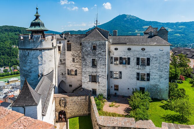 Private Austrian Food Tasting Tour in Salzburgs Old Town - Background