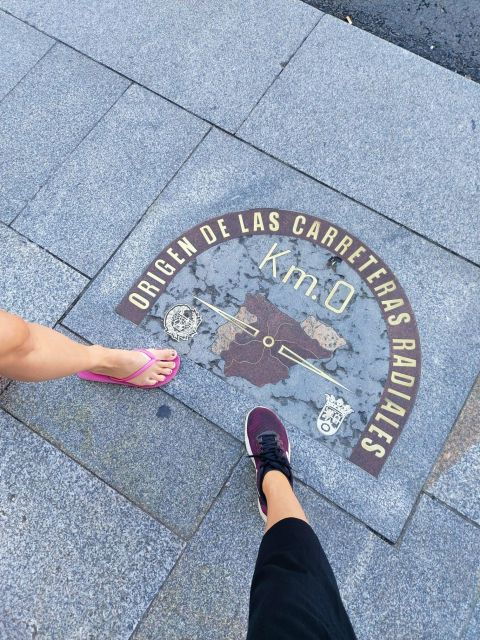 Private Authentic Food and Drink Tour With Local Guide - Language and Group Size