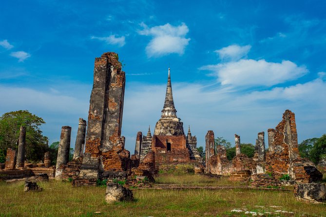 Private Ayutthaya Day Tour to Historical Temples and Boat Ride - Historical Temples