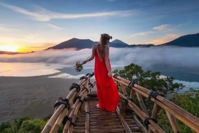 Private Bali Tour of Ubud Swing and Ulun Danu Beratan Temple - Tour Highlights