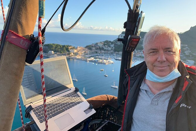 Private Balloon Flight Over Mallorca for Two People - Common Questions