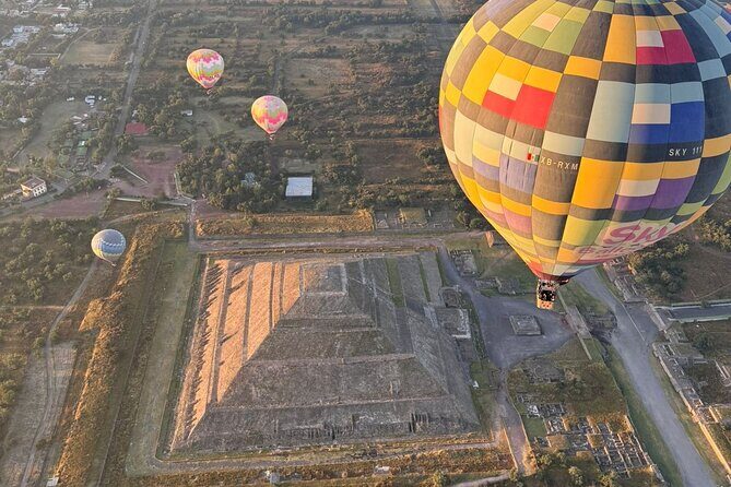 Private Balloon Flight over Teotihuacan plus Breakfast and Entry - Good To Know