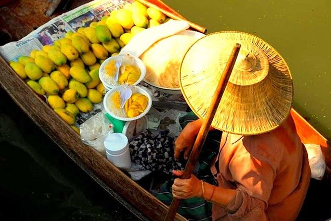 Private Bangkok Floating Market Tour - Souvenir Shopping