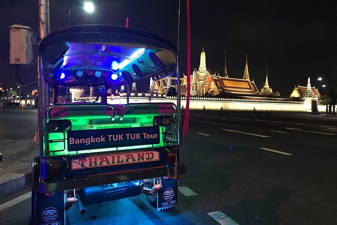 Private Bangkok Night City Tour by Tuk-Tuk With Thai Food - Traveler Photos
