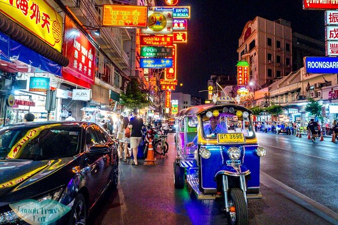 Private Bangkok Night Tour by Tuk Tuk With Dinner - Traveler Photos