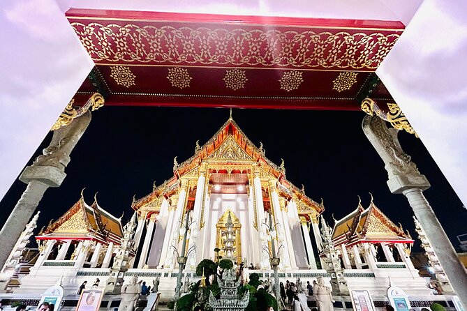 Private Bangkok Romantic Evening Tour by TukTuk - Pricing and Booking Details