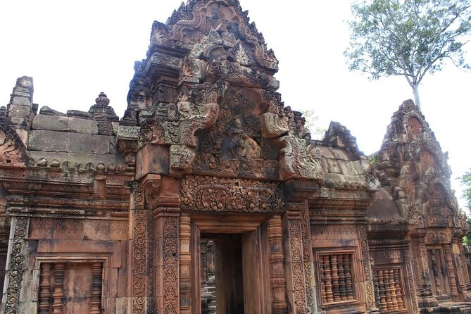 Private Banteay Srei and 4 Temples Guided Tour - What To Expect on the Tour